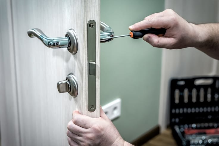 How to Replace a Door Handle 2026